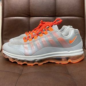 Nike Air Max Orange Sneakers